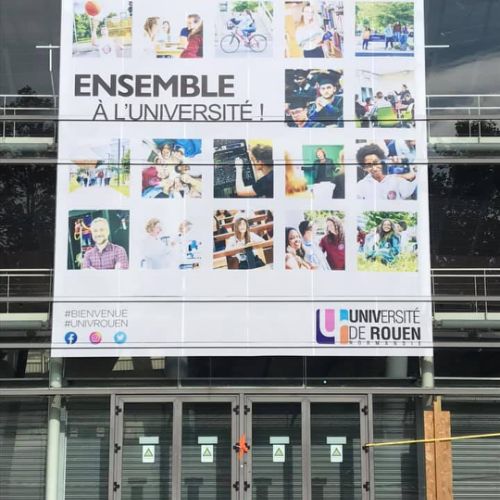 Production et pose microperforé sur façade IUT Pasteur à Rouen