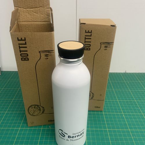 Gourde aluminium recyclé, marquage 1 couleur