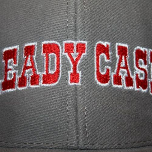 Broderie 2 couleurs sur casquette