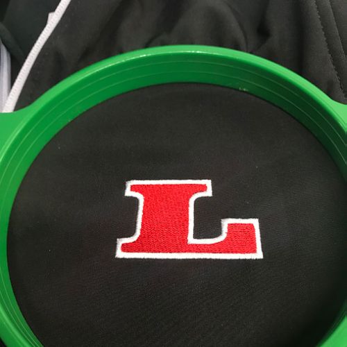 Broderie 2 couleurs sur softshell